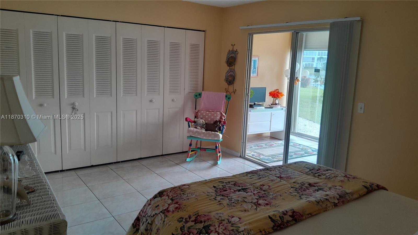 1087 Harwood F # 1087