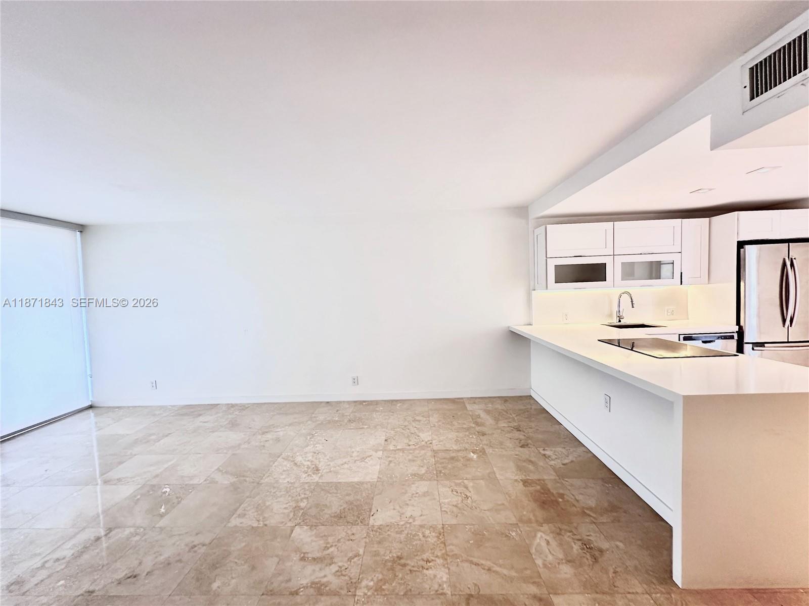 3301 N Country Club Dr # 410