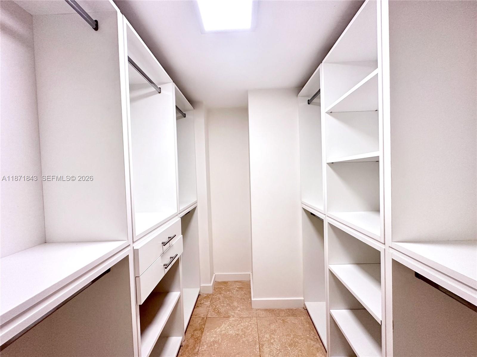 3301 N Country Club Dr # 410
