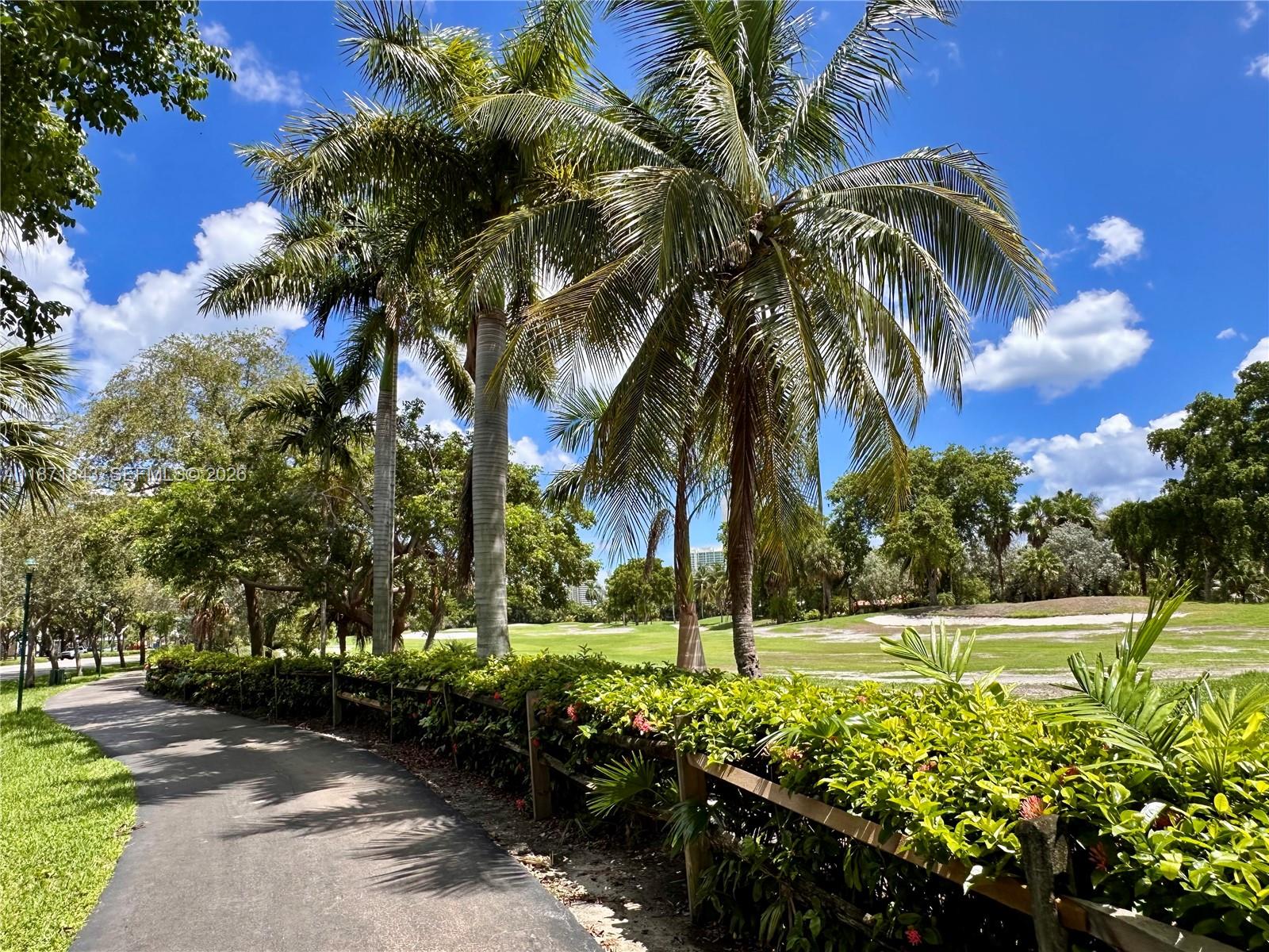 3301 N Country Club Dr # 410
