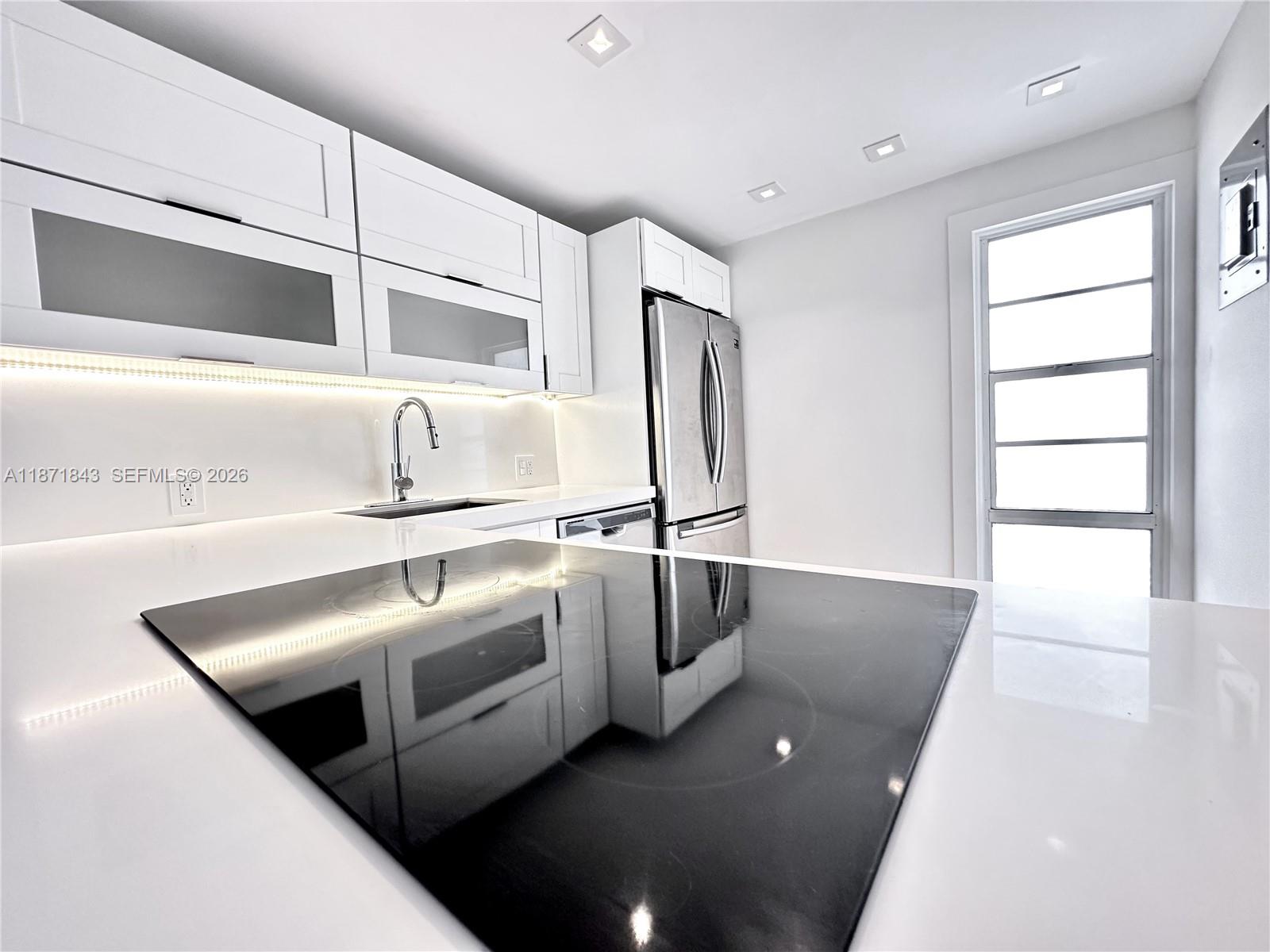 3301 N Country Club Dr # 410