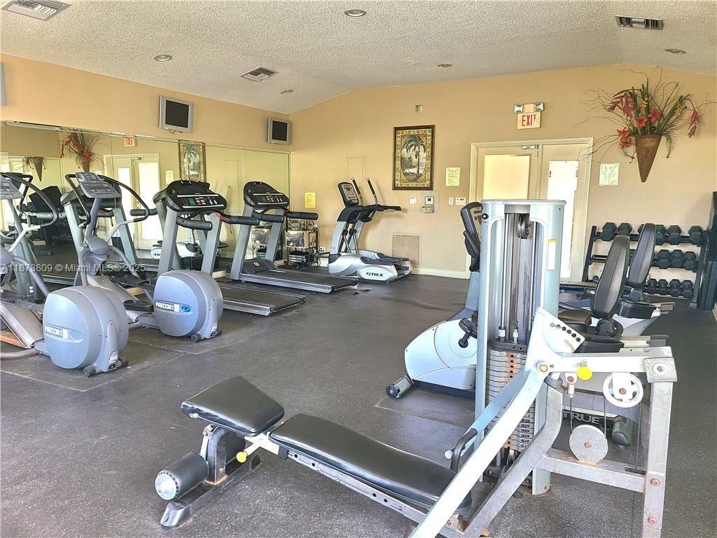 631 Lyons Rd # 12102
