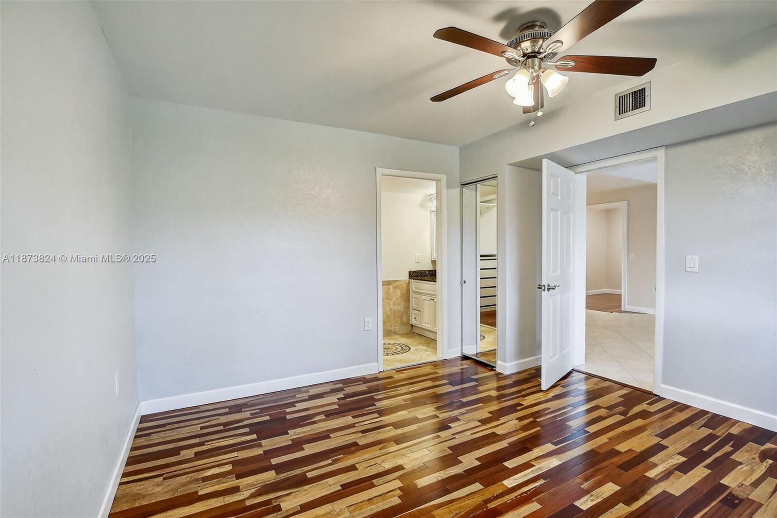 1715 Whitehall Dr # 206