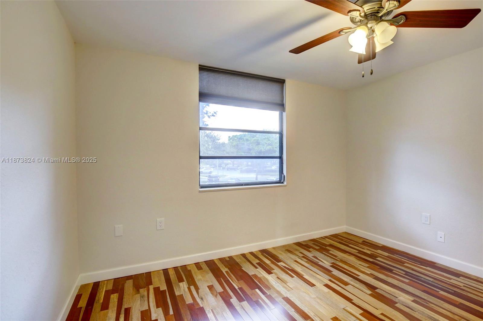 1715 Whitehall Dr # 206