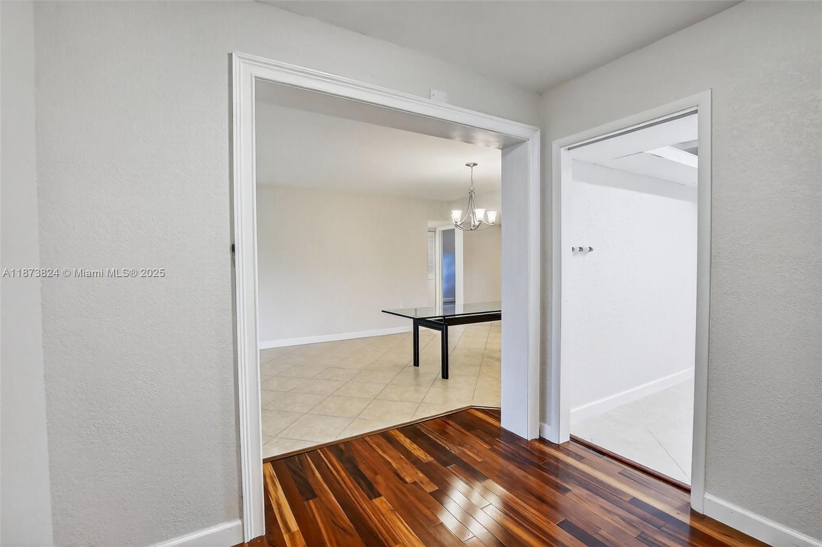 1715 Whitehall Dr # 206