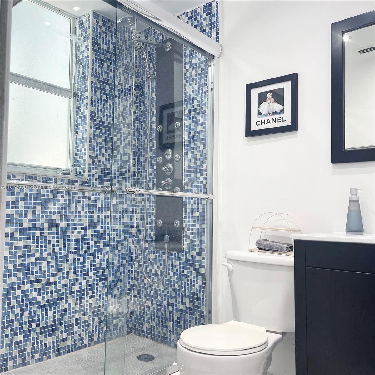 1550 Drexel Ave # 105