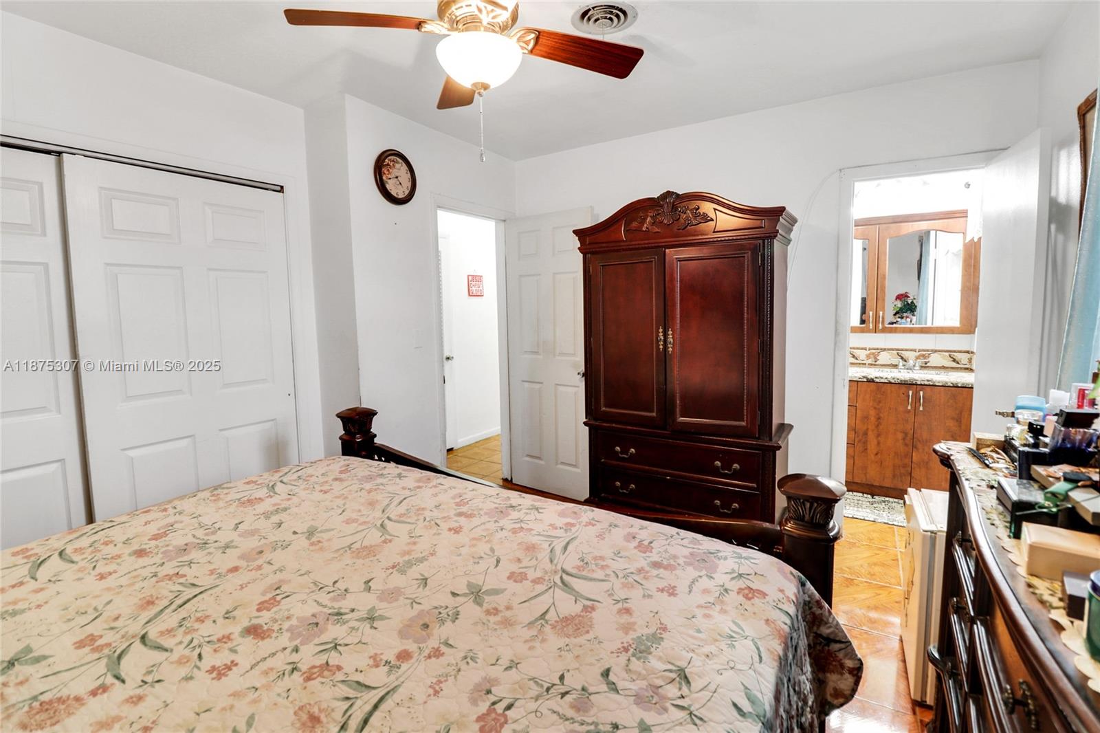115 NE 213th St