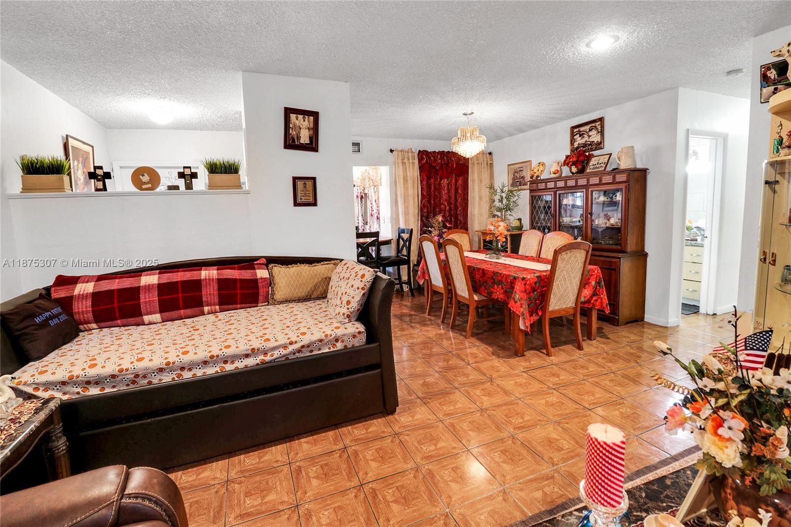 115 NE 213th St