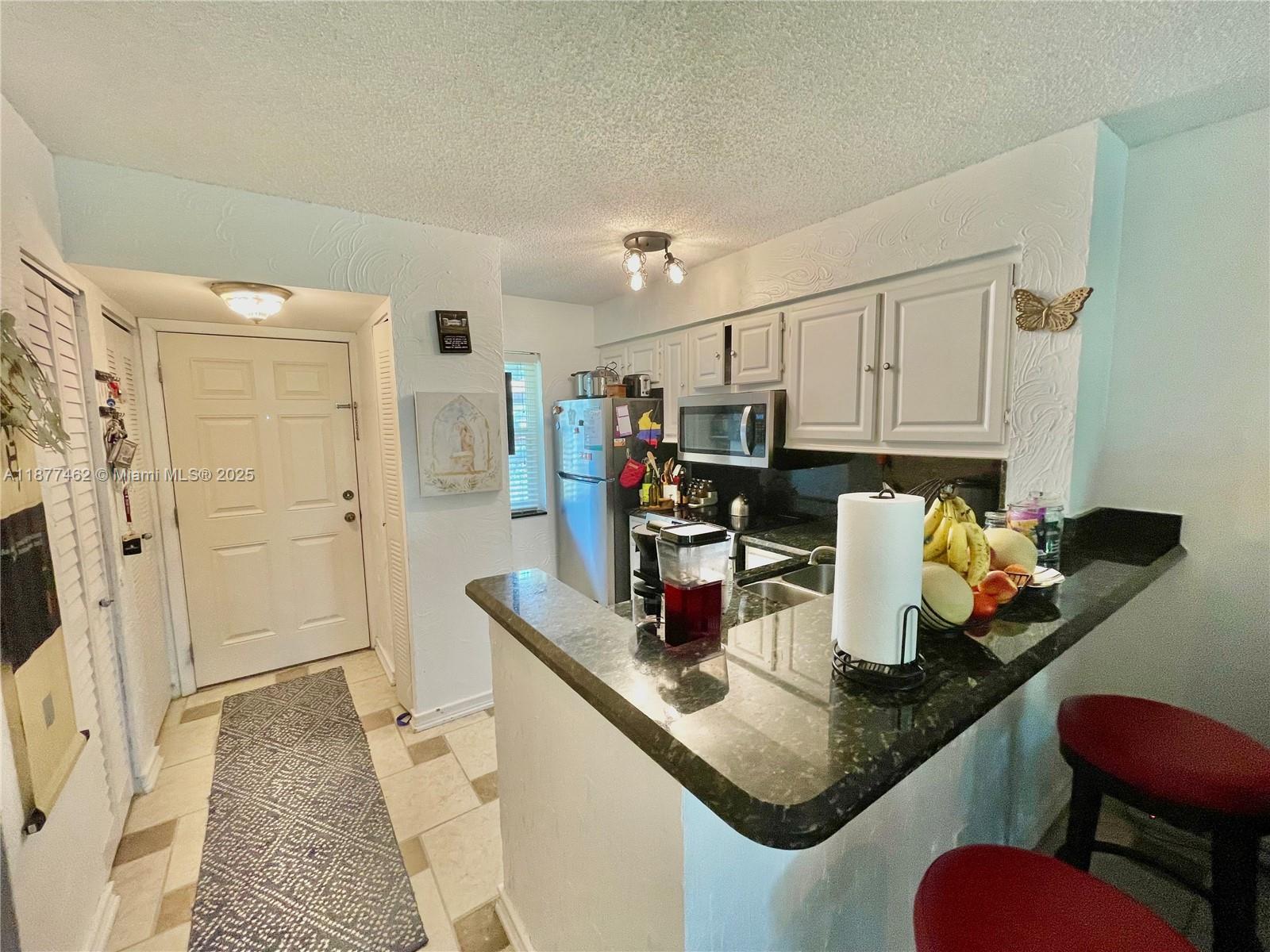 2106 S Cypress Bend Dr # 107