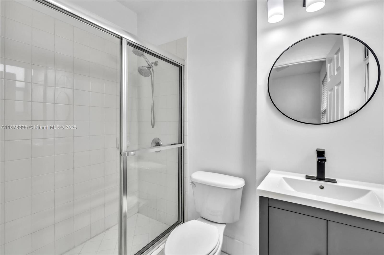 1395 NE 33rd Ave # 26 Unit: 105-26