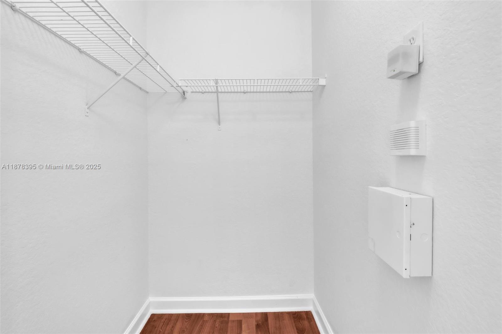 1395 NE 33rd Ave # 26 Unit: 105-26