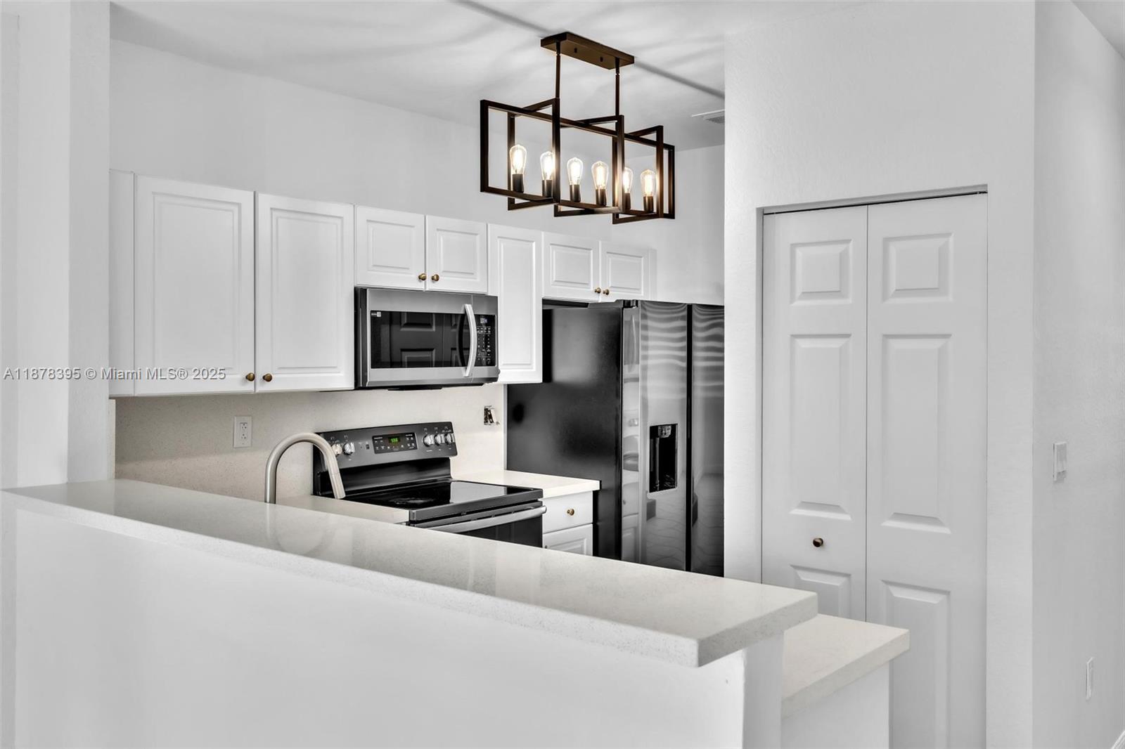 1395 NE 33rd Ave # 26 Unit: 105-26