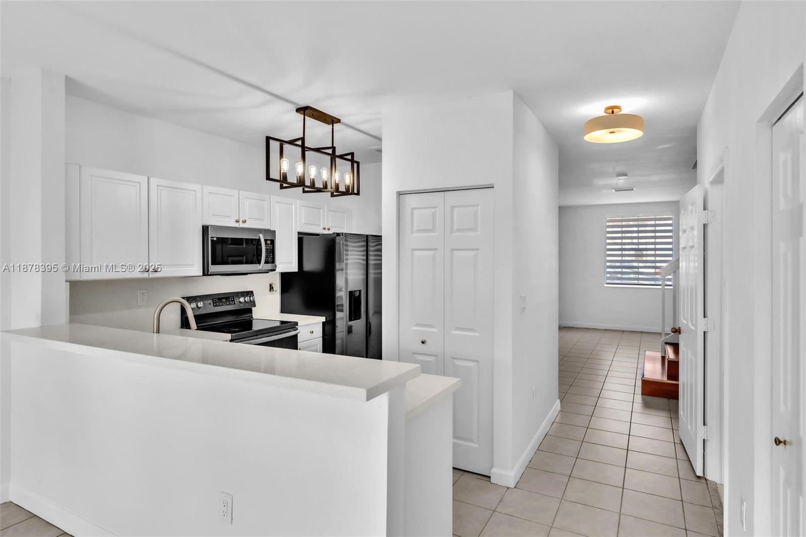1395 NE 33rd Ave # 26 Unit: 105-26