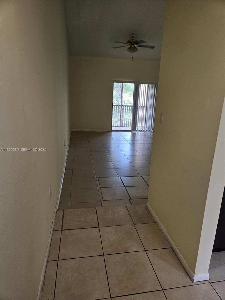 8043 SW 21st Ct # 8043