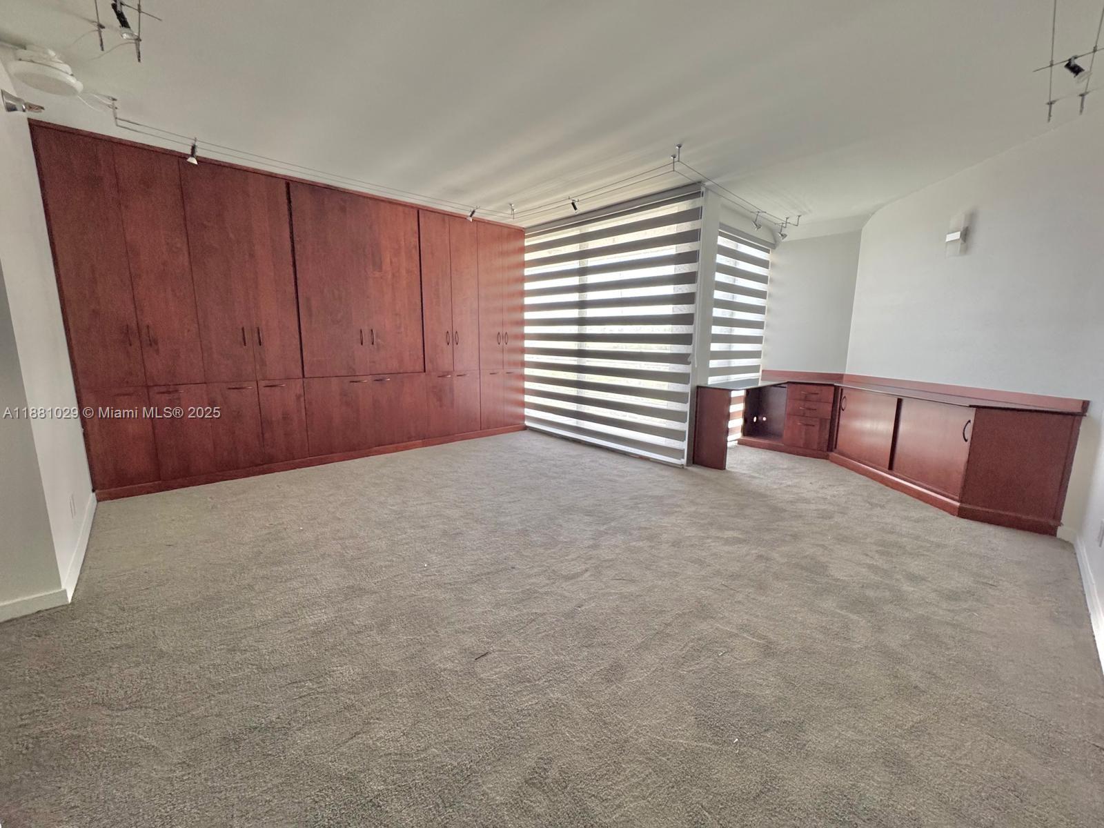 2025 Brickell Ave # 601