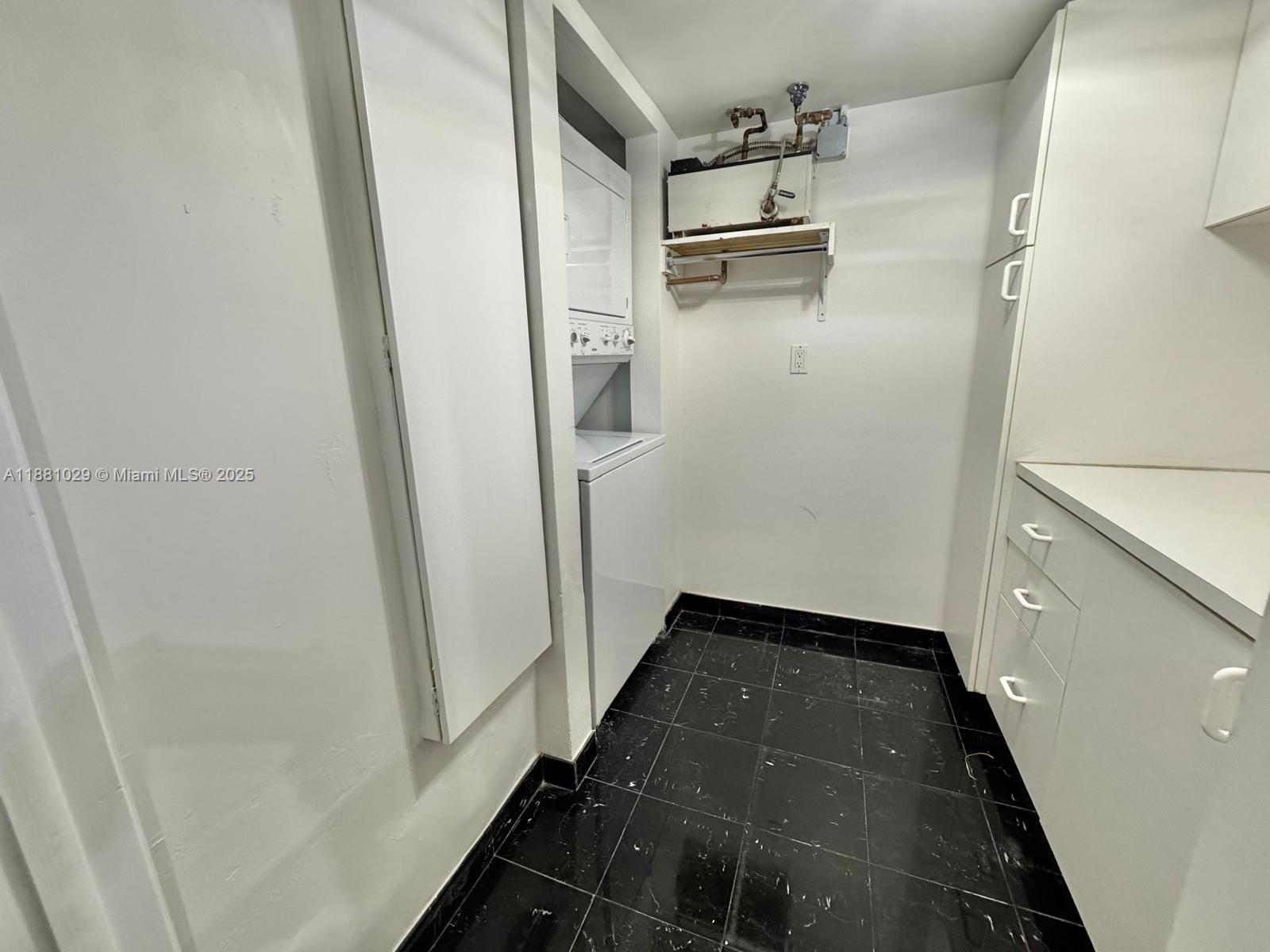 2025 Brickell Ave # 601