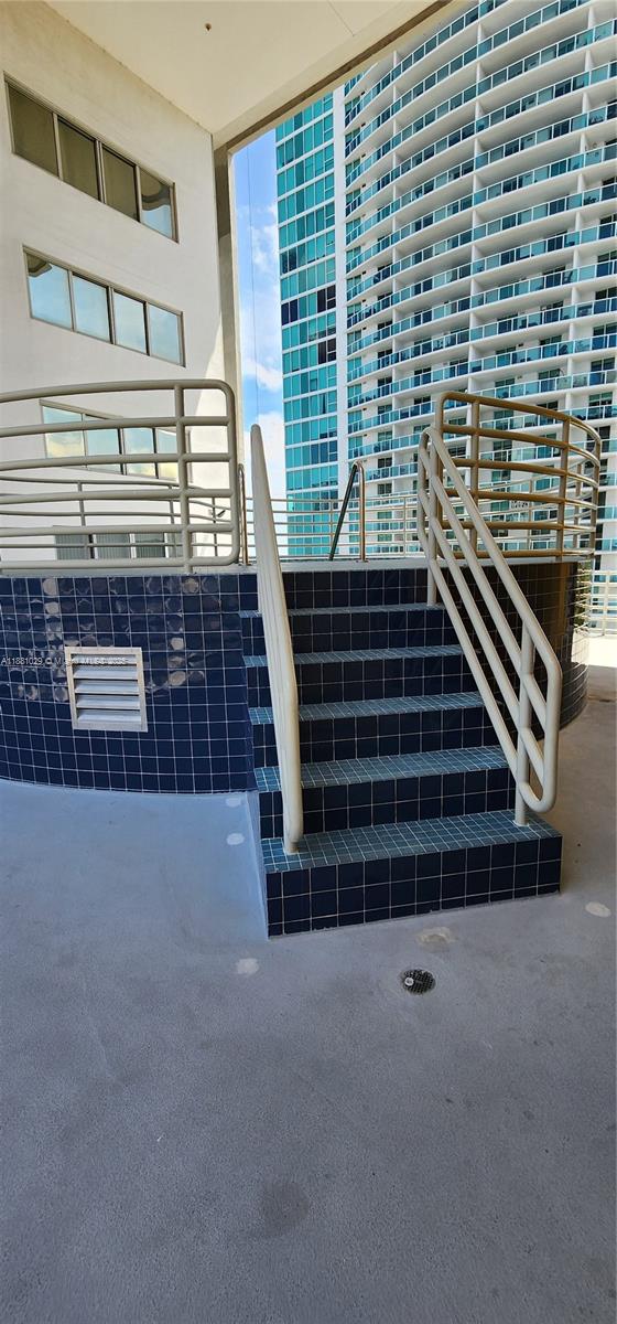 2025 Brickell Ave # 601