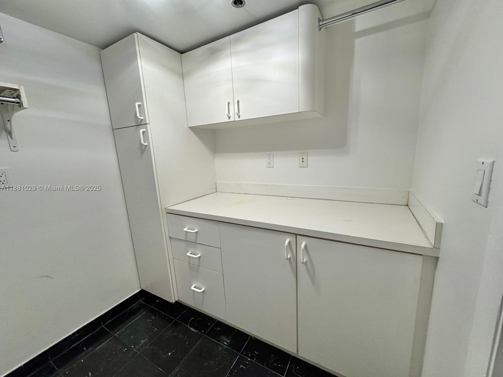 2025 Brickell Ave # 601