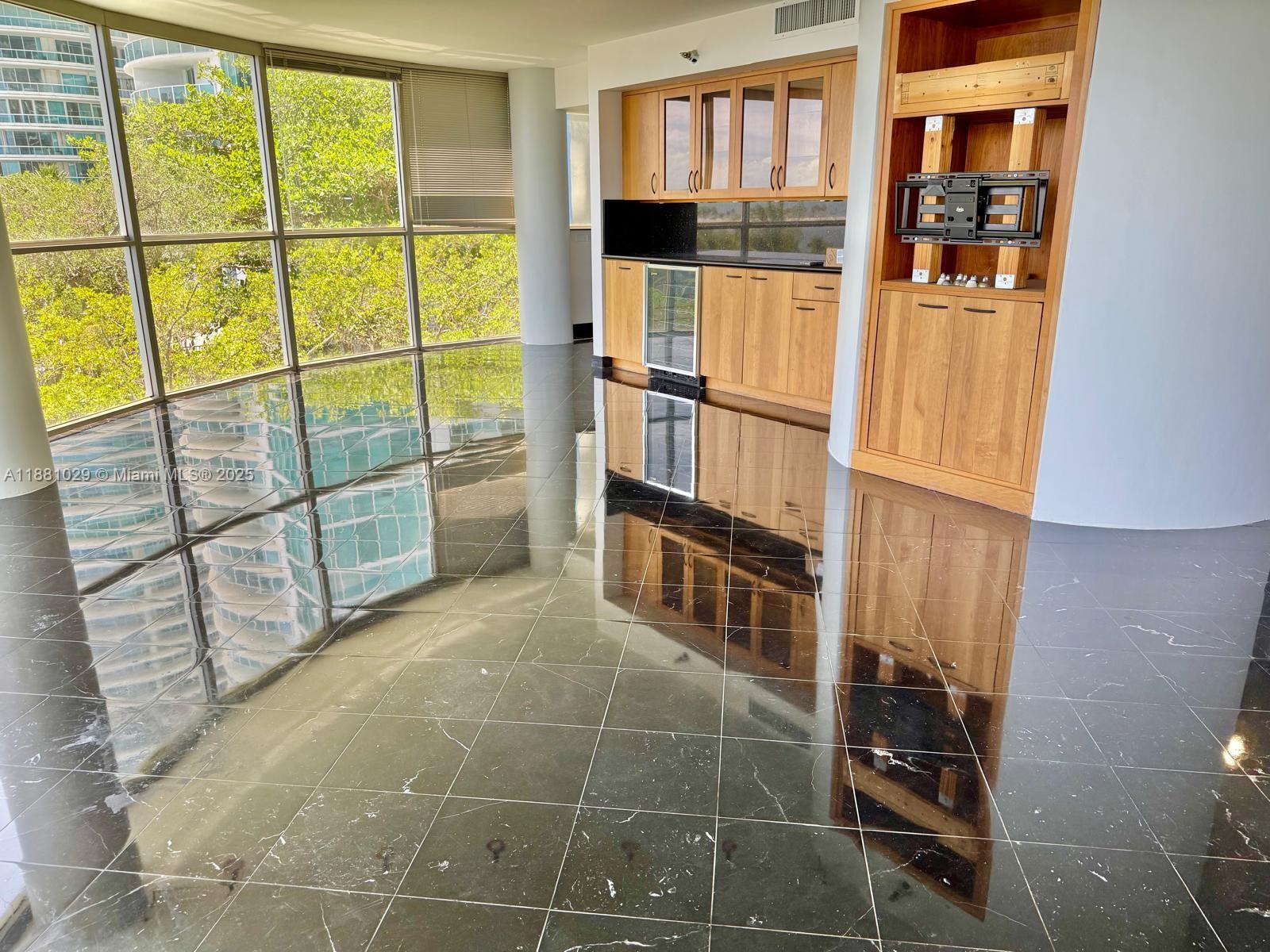 2025 Brickell Ave # 601