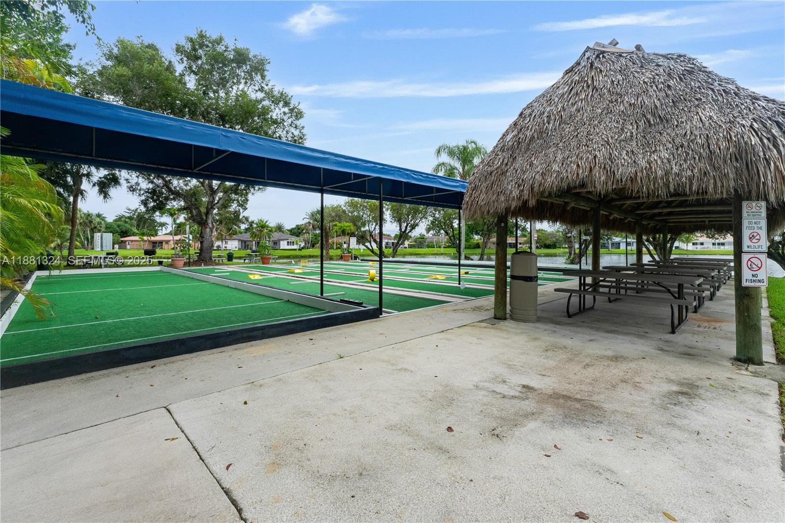 16273 Laurel Dr # 7