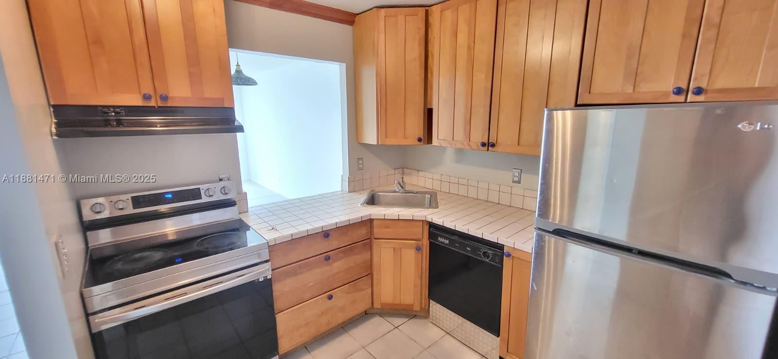 601 Three Islands Blvd # 510