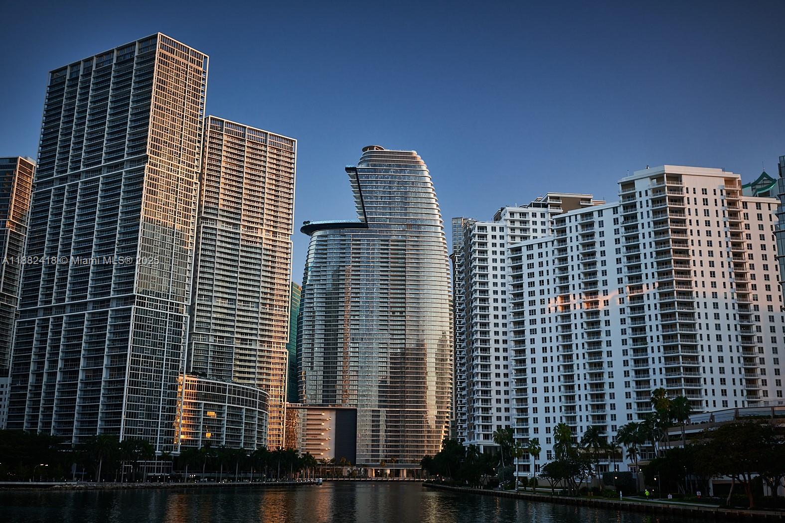 300 Biscayne Blvd Way # 2305W