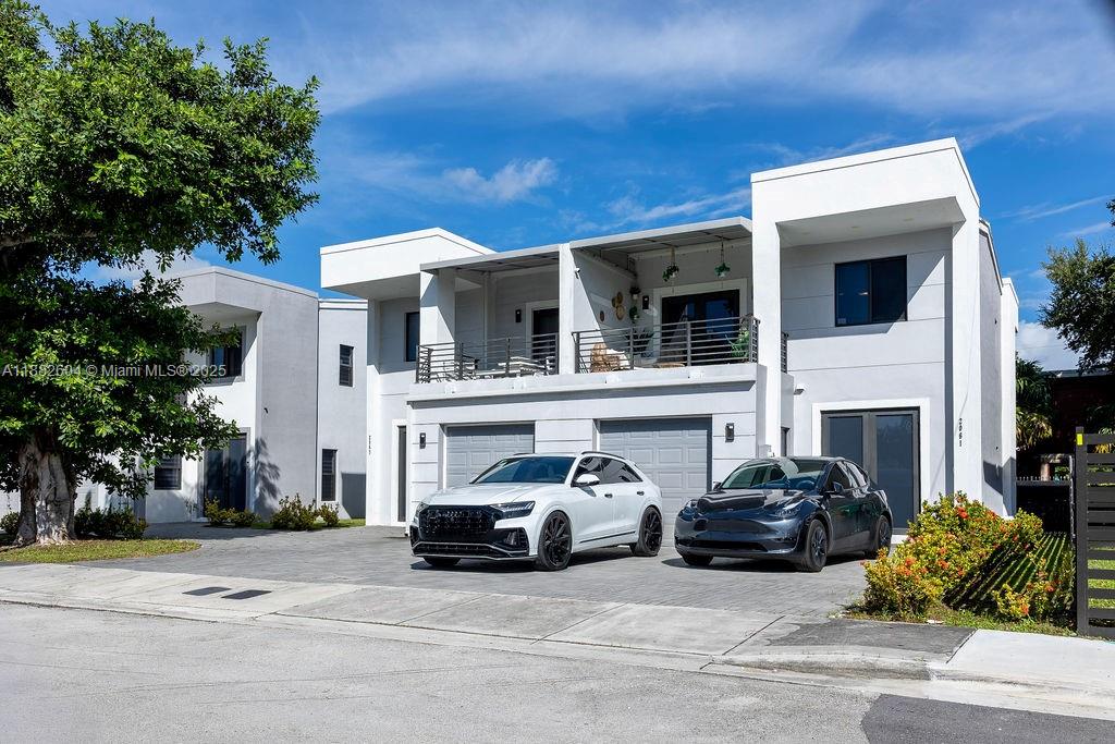 2061 Washington Ave # 4, Opa-Locka Unit: 4