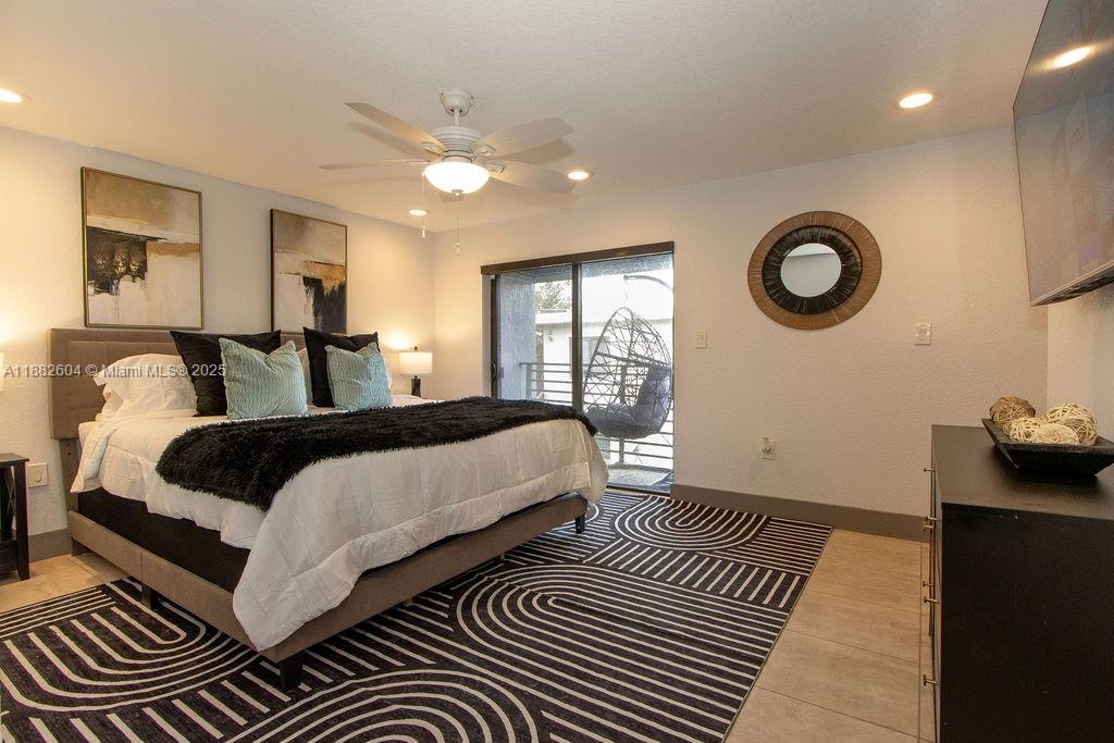 2061 Washington Ave # 4, Opa-Locka Unit: 4