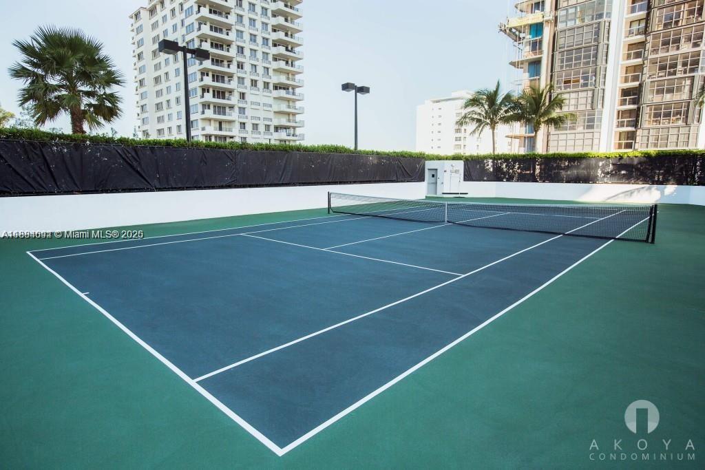 6365 Collins Ave # 4204