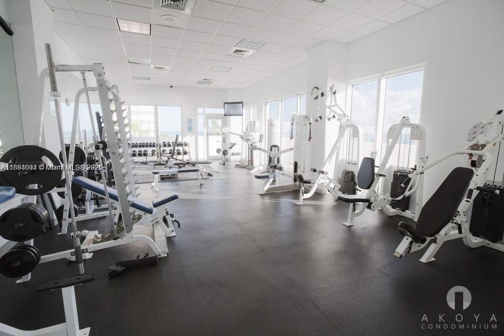 6365 Collins Ave # 4204