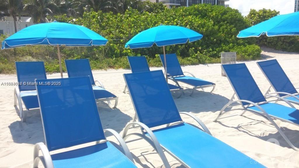 6365 Collins Ave # 4204