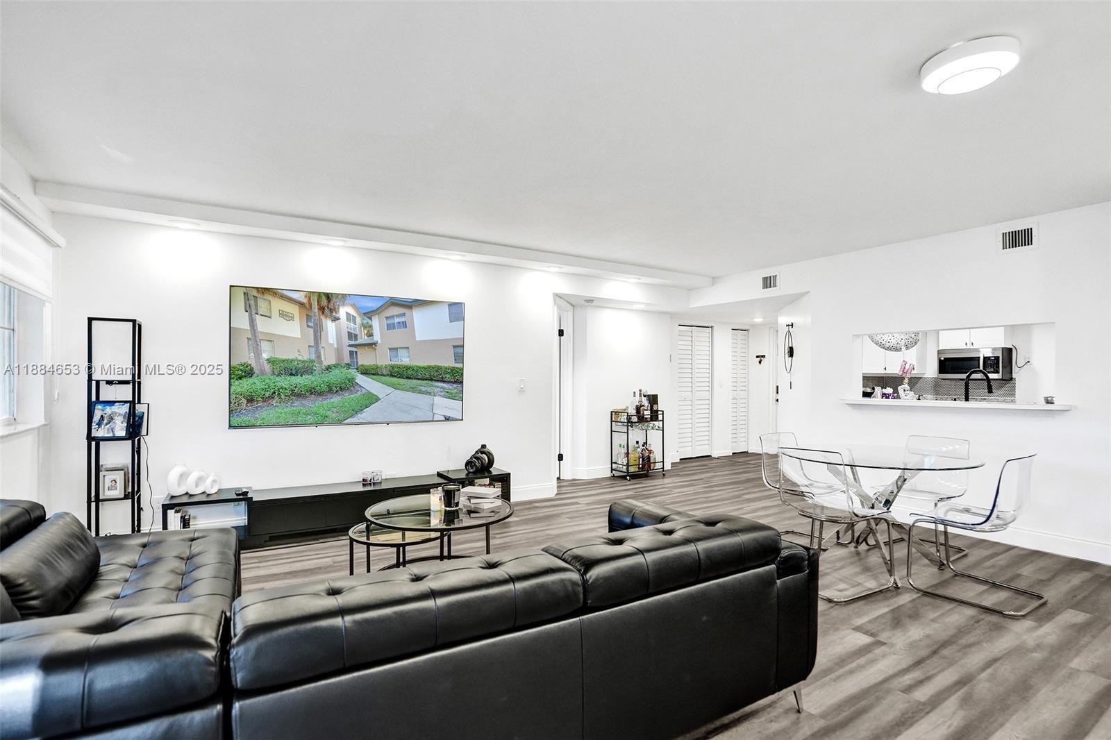 9901 Westview Dr # 327