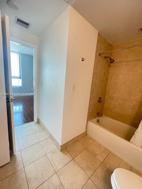 90 SW 3rd St # 4208