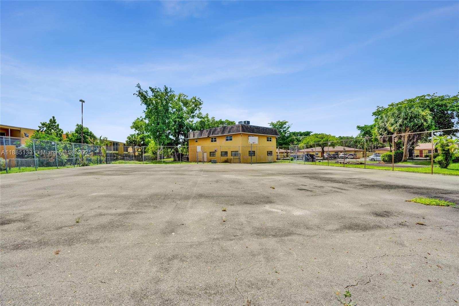 2600 NW 60th Ter