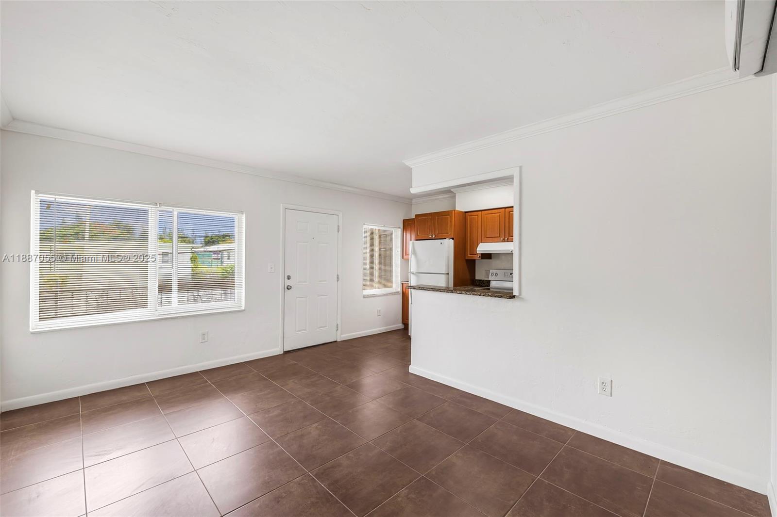 520 NE 82nd Ter # 9