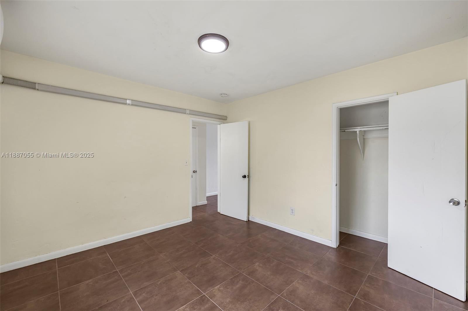 520 NE 82nd Ter # 9