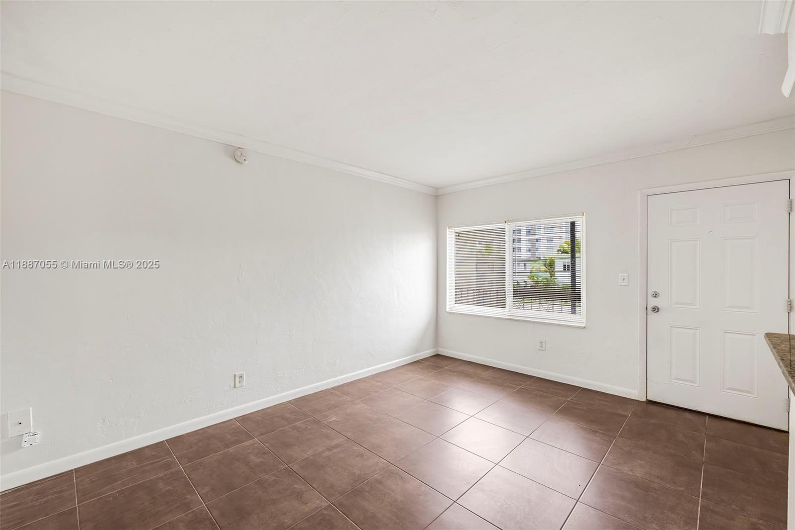 520 NE 82nd Ter # 9