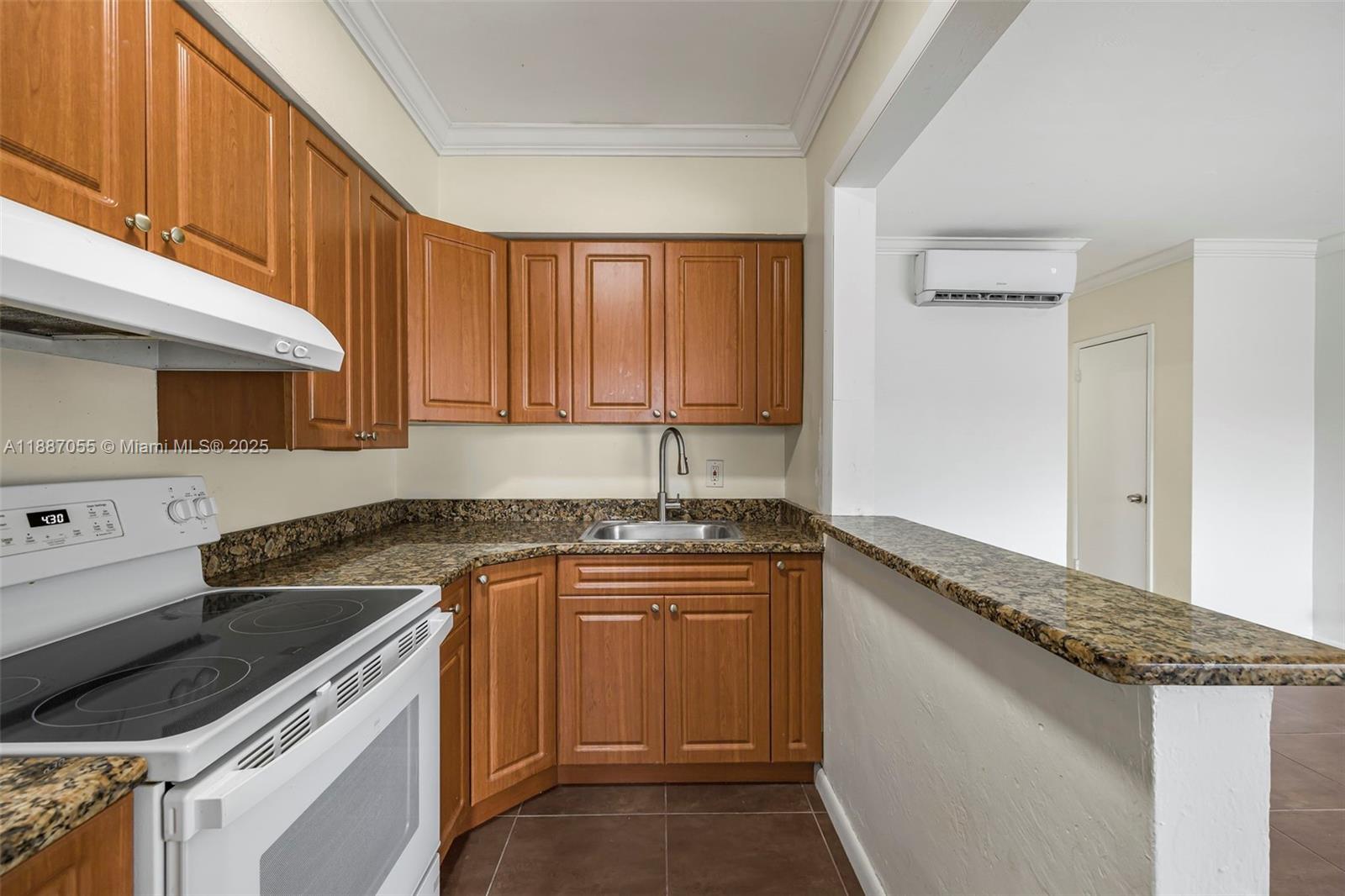 520 NE 82nd Ter # 9