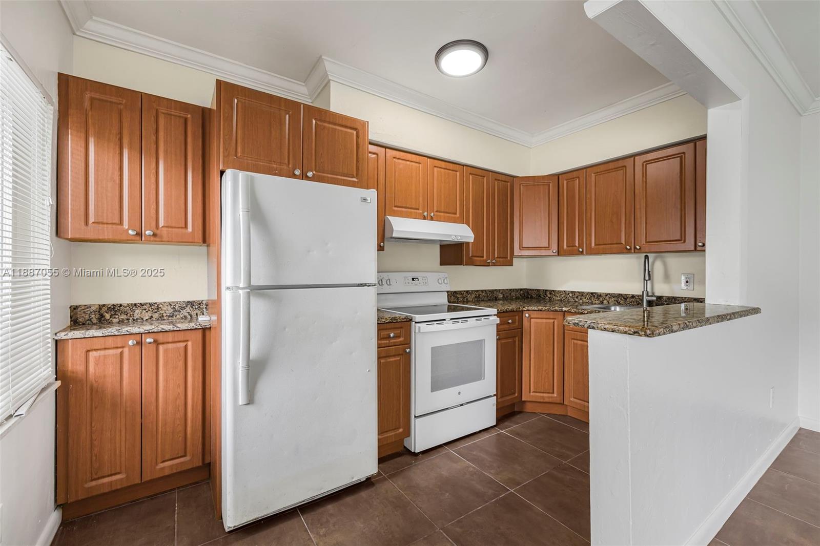 520 NE 82nd Ter # 9