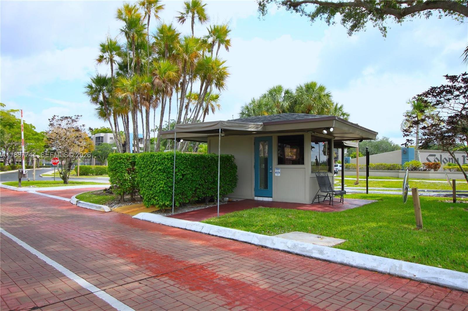 1100 Colony Point Cir # 208