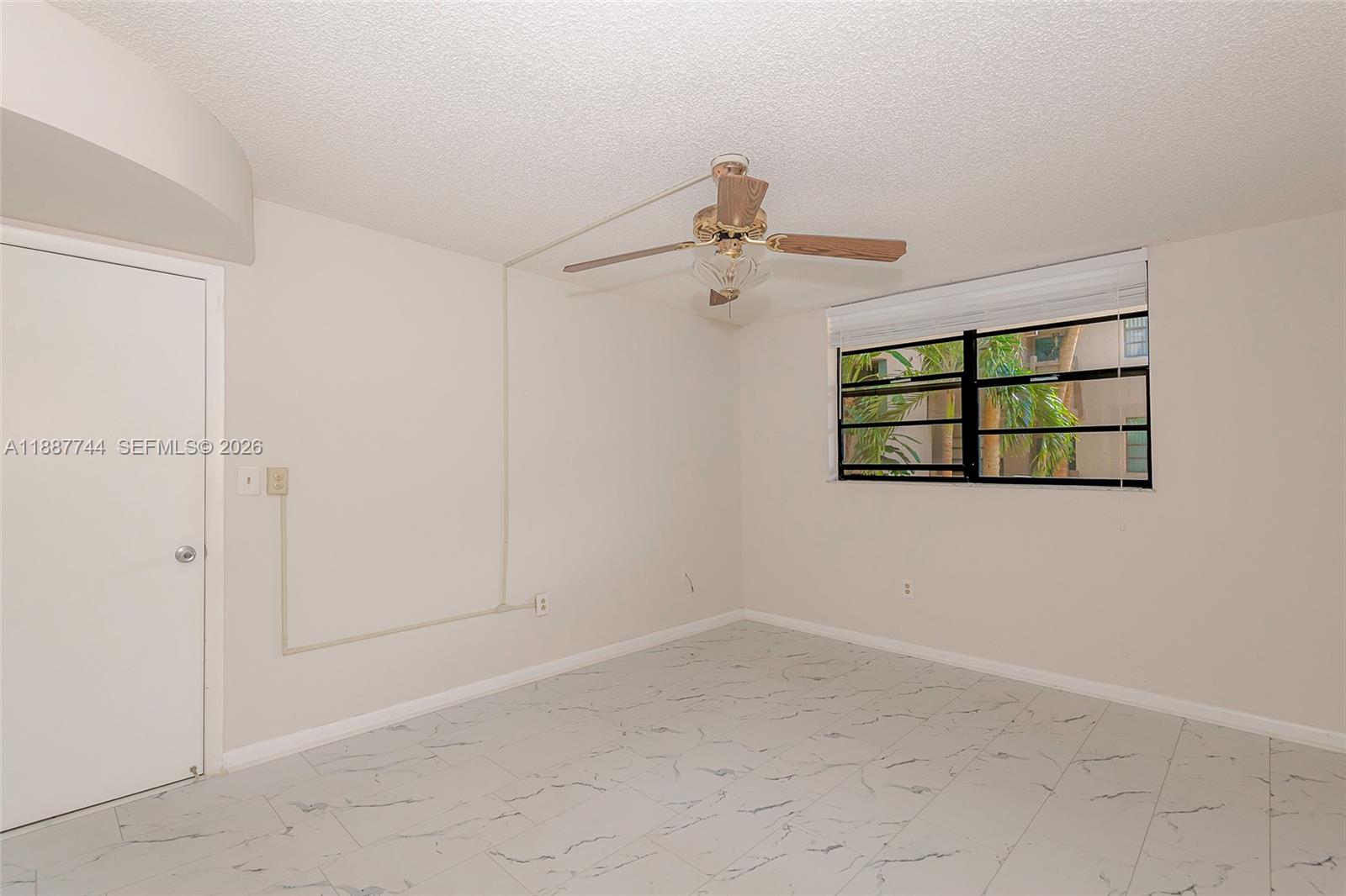 1100 Colony Point Cir # 208