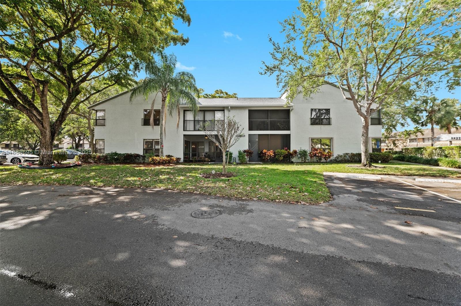 4075 N Carambola Cir N # 2935