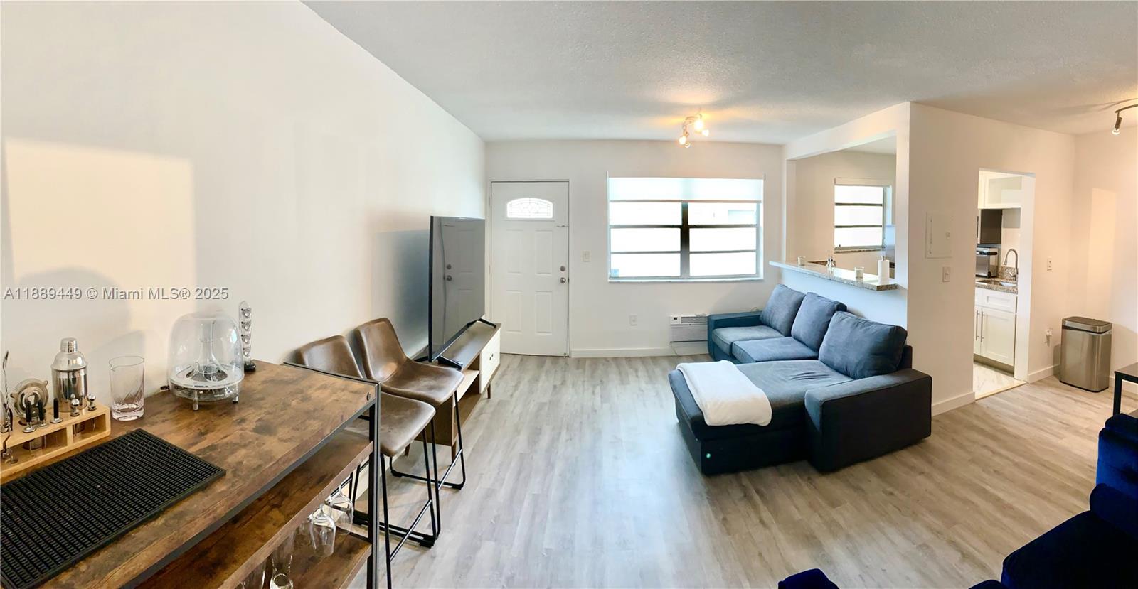 734 Meridian Ave # 4R