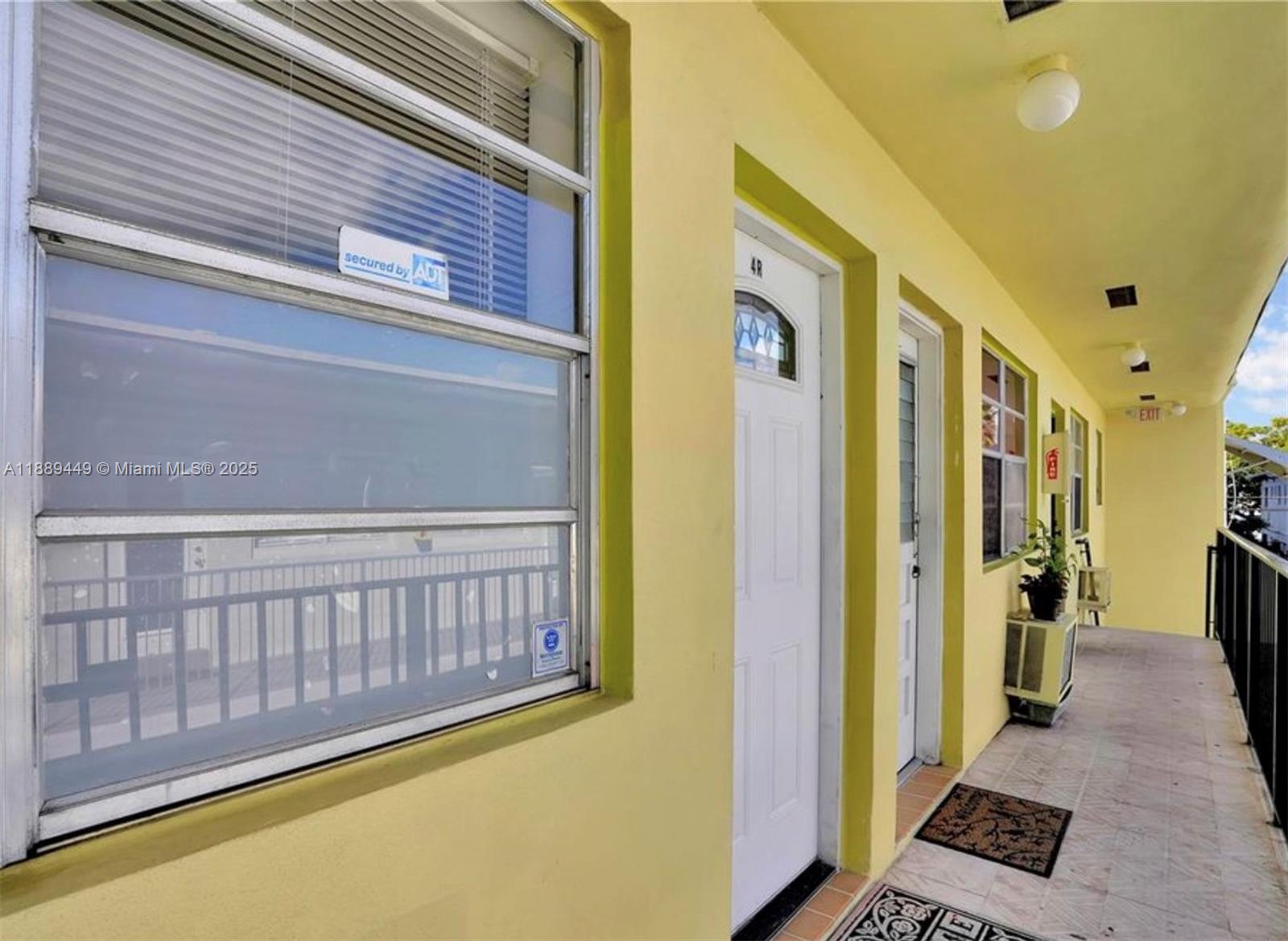 734 Meridian Ave # 4R