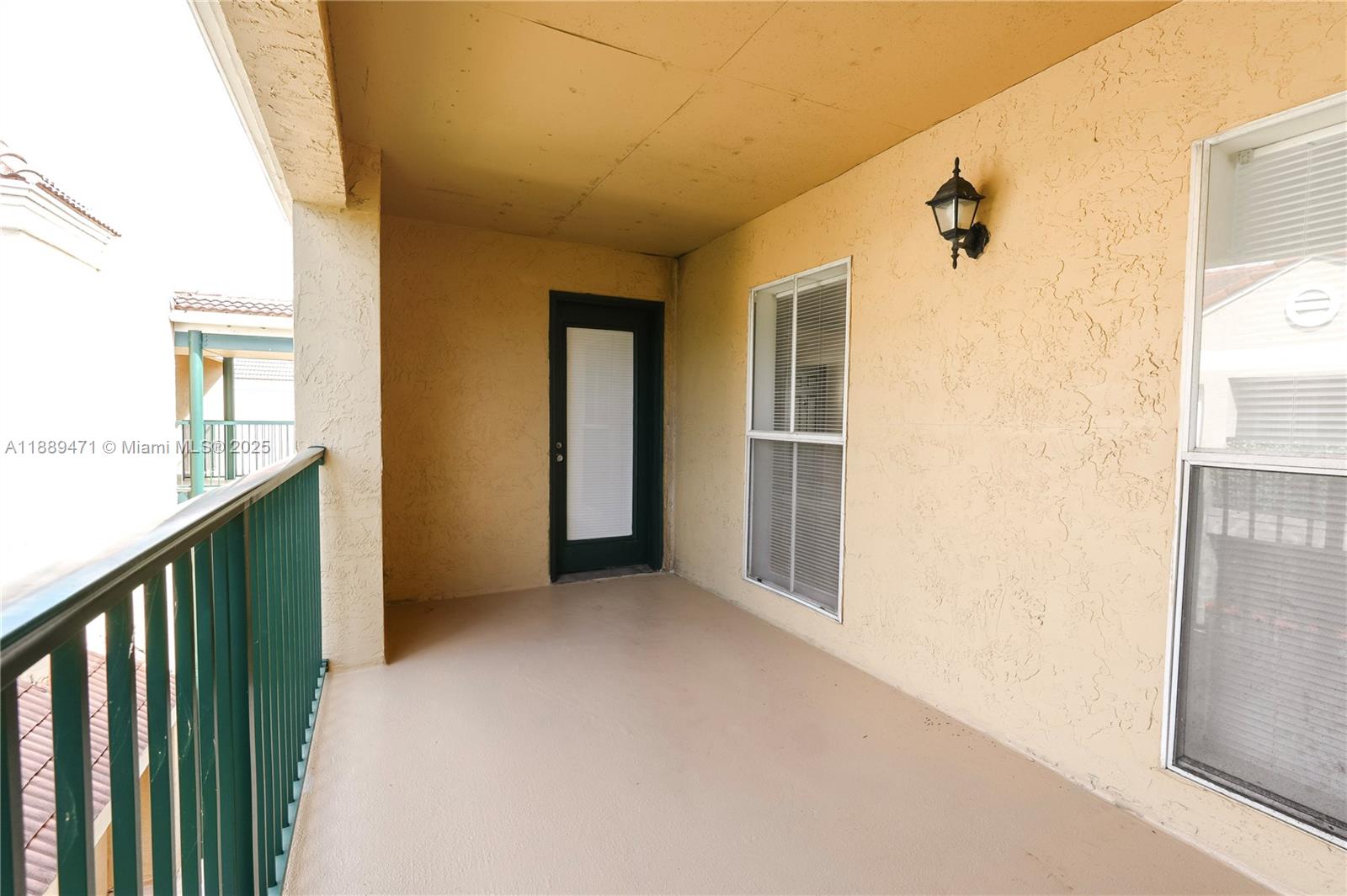 833 Riverside Dr # 837