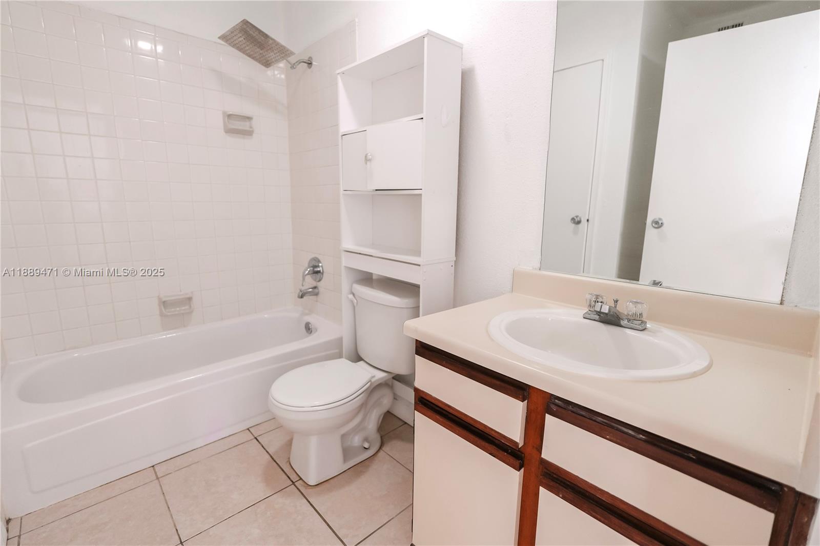 833 Riverside Dr # 837