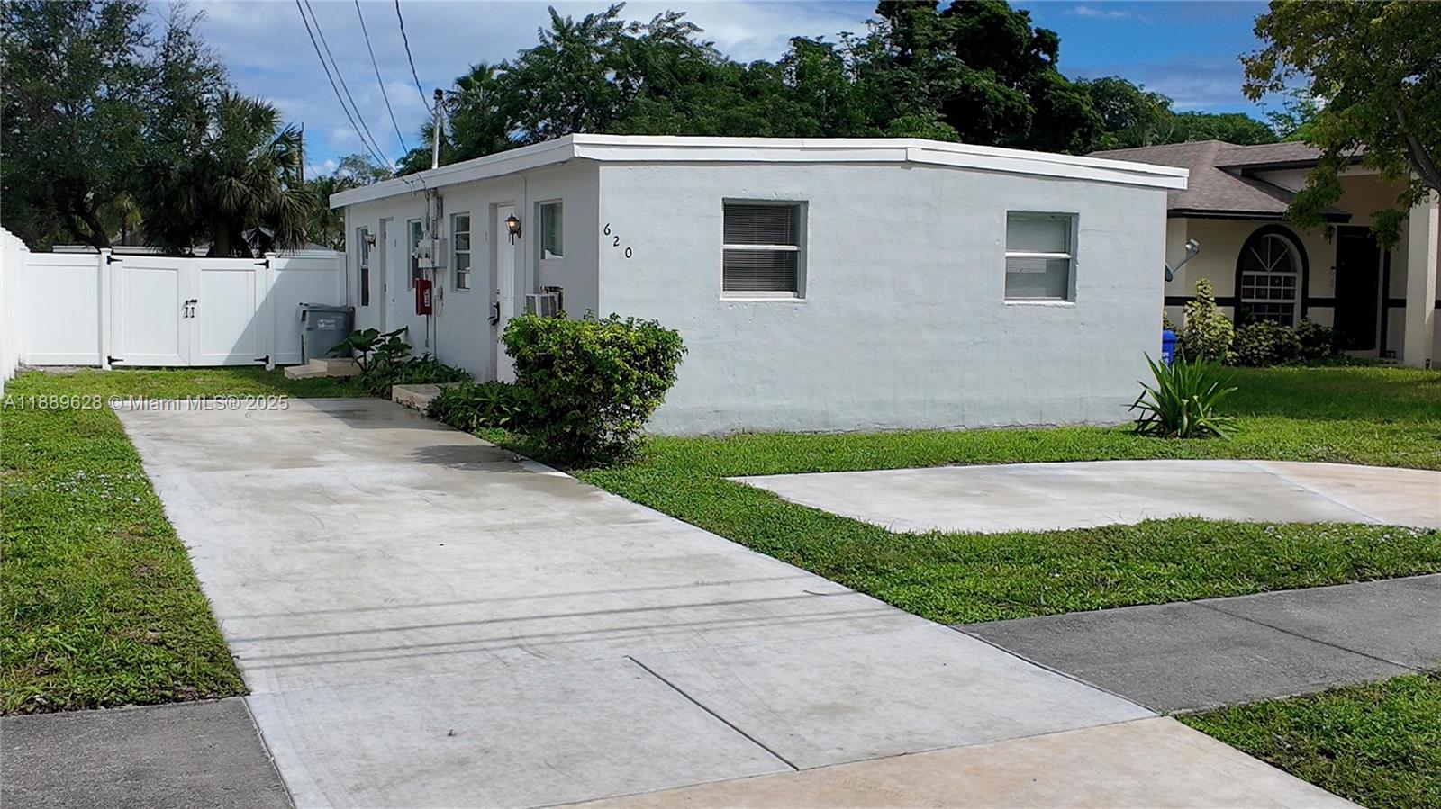 620 NW 16th Ave # 1