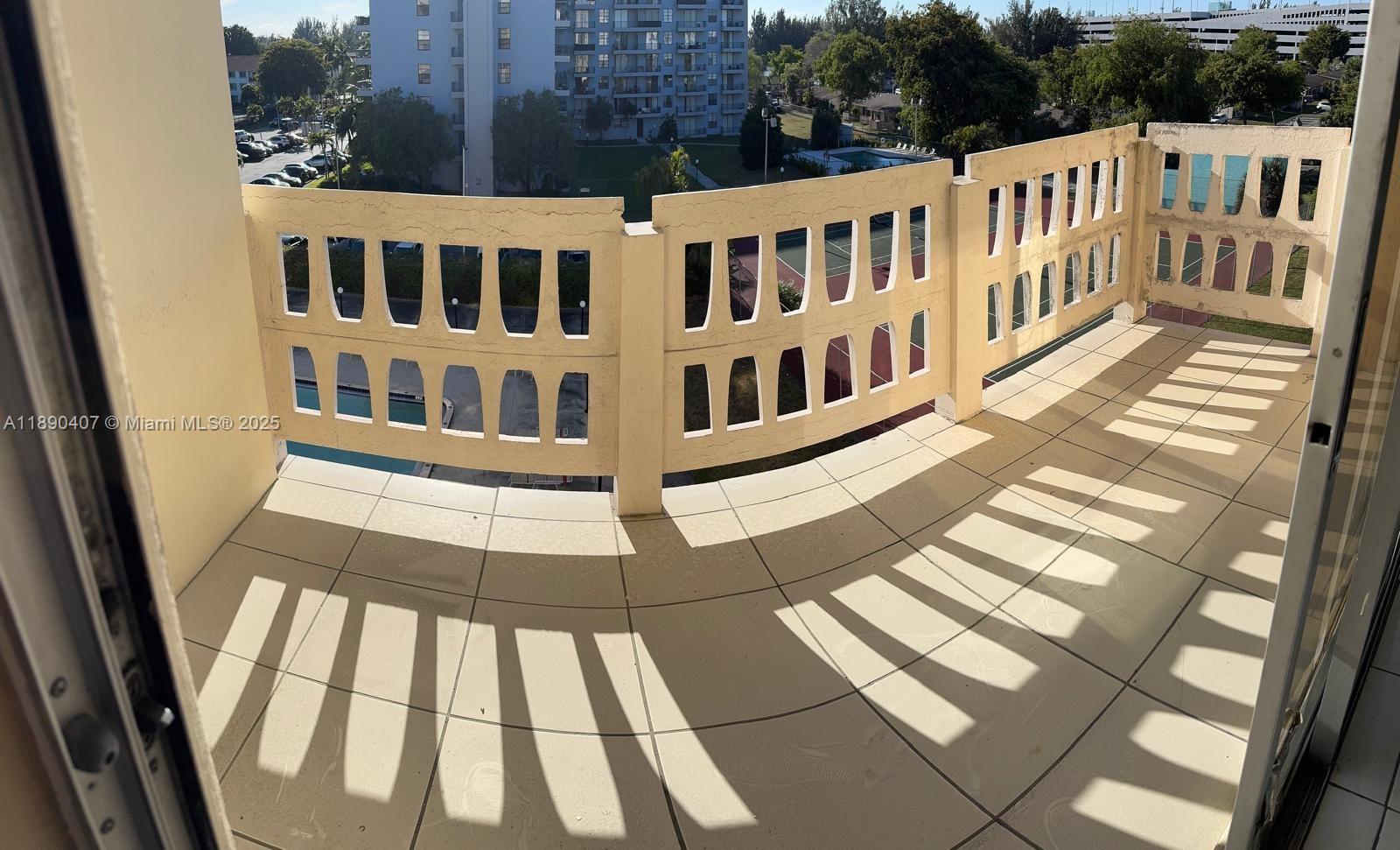 15600 NW 7th Ave # 515