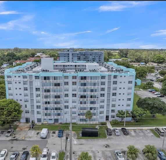 15600 NW 7th Ave # 515