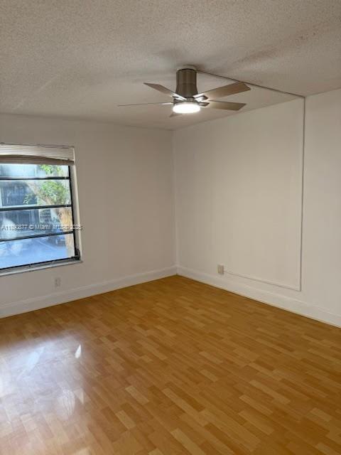 470 NW 20th St # 211